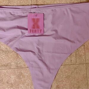 NWT SavageXFenty High Waisted No-show Thong Plus Size 3xl